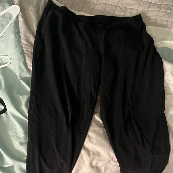 3X BLACK TORRID LEGGINGS OBO RIP ON THIGH - Picture 3 of 5